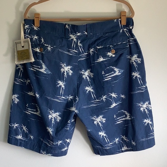 Washed stoned and beaten palm trees shorts size 36 - Picture 2 of 7